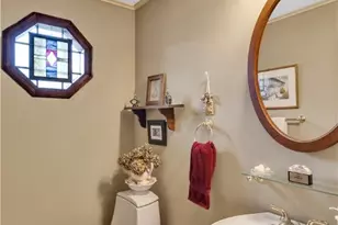 3936 Laurel Oak Cir, Murrysville, PA 15668 - Photo 7