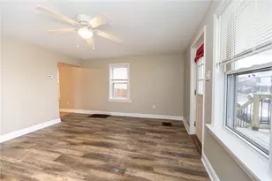 105 Washington St, Mount Pleasant Township, PA 15666 - Photo 7