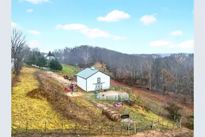 229 Balls Rd, Washingtn-Ruff Creek, PA 15370 - Photo 37