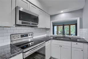 444 Country View Ct, Pittsburgh, PA 15205 - Photo 7