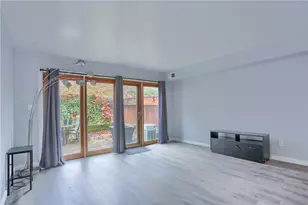 444 Country View Ct, Pittsburgh, PA 15205 - Photo 13