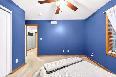 4 N Washington St, Masontown, PA 15461 - Photo 15