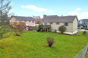 4 N Washington St, Masontown, PA 15461 - Photo 3