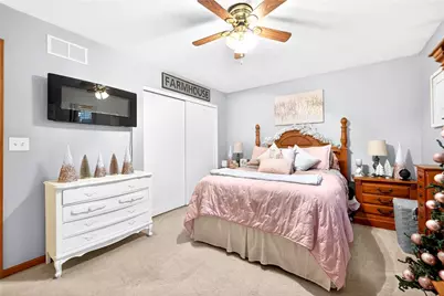 4 N Washington St, Masontown, PA 15461 - Photo 13