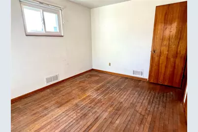 5719 Keefe St, Pittsburgh, PA 15207 - Photo 19