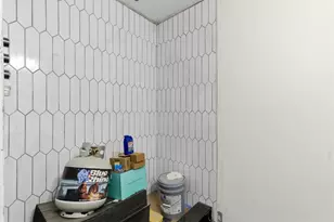 1361 Hawthorne St, Pittsburgh, PA 15201 - Photo 15