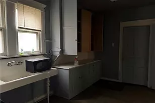 204 Cedar Ave, Sharon, PA 16146 - Photo 5