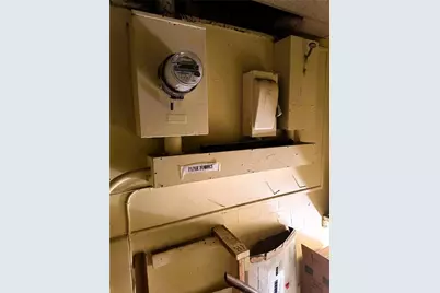 9 E Washington St, New Castle, PA 16101 - Photo 25