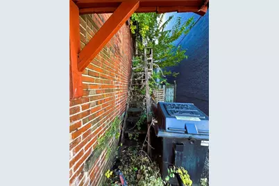 9 E Washington St, New Castle, PA 16101 - Photo 23