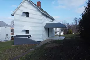 37 Lebanon Ave, South Union Township, PA 15401 - Photo 3