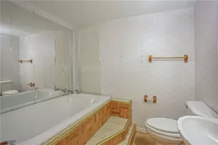 5035 Bear Run Rd, Cranberry Township, PA 16066 - Photo 17