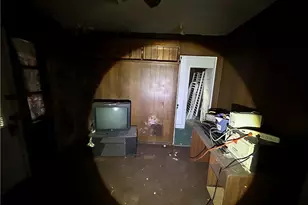 371 Ohio Ave, Clairton, PA 15025 - Photo 3