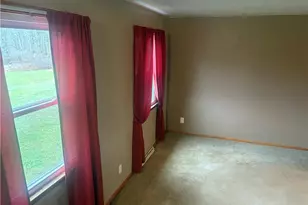 395 Dermond Rd, Hermitage, PA 16148 - Photo 5