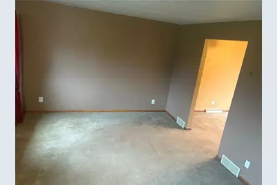 395 Dermond Road, Hermitage, PA 16148 - Photo 7