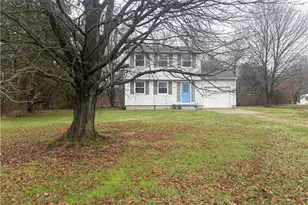 395 Dermond Rd, Hermitage, PA 16148 - Photo 1