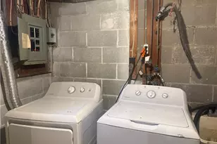 395 Dermond Rd, Hermitage, PA 16148 - Photo 21