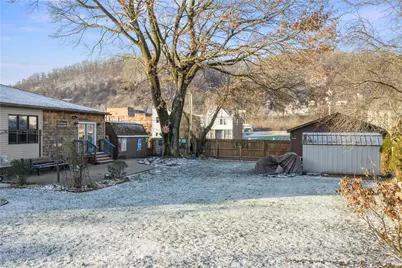 339 Beaver Ave, Aliquippa, PA 15001 - Photo 29