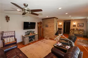 404 E Jamestown Rd, West Salem Township, PA 16125 - Photo 13