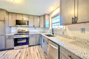 384 Union St, Uniontown, PA 15401 - Photo 11