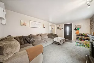 635 Larimer Ave, East McKeesport, PA 15035 - Photo 3