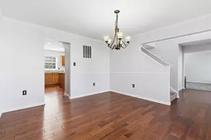 318 Village Dr, Adams Township, PA 16046 - Photo 7