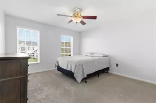 318 Village Dr, Adams Township, PA 16046 - Photo 33