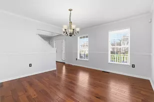 318 Village Dr, Adams Township, PA 16046 - Photo 9