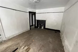 823 Grant St, McKeesport, PA 15132 - Photo 11