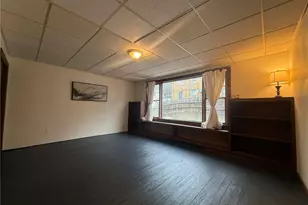 121-123 Oak Ave, Kittanning, PA 16201 - Photo 3