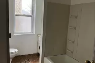 536 Patton Ave, Jeannette, PA 15644 - Photo 11