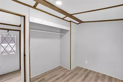 111 Dancer Ln, Jeannette, PA 15644 - Photo 17