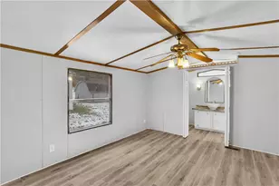 111 Dancer Ln, Jeannette, PA 15644 - Photo 21