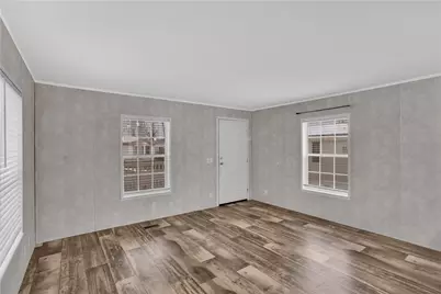 253 Colleen Ln, Jeannette, PA 15644 - Photo 11