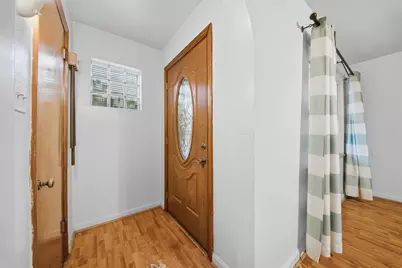 828 Dearborn St, Harmony Township, PA 15005 - Photo 7