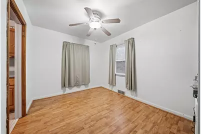 828 Dearborn St, Harmony Township, PA 15005 - Photo 11