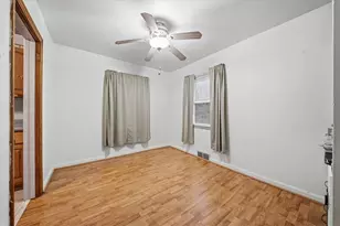 828 Dearborn St, Harmony Township, PA 15005 - Photo 11