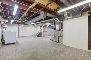 702 Hemlock Dr, Aliquippa, PA 15001 - Photo 29