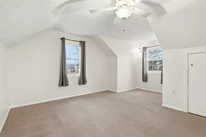 702 Hemlock Dr, Aliquippa, PA 15001 - Photo 23