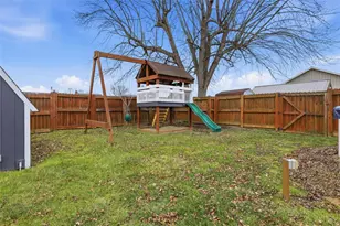 702 Hemlock Dr, Aliquippa, PA 15001 - Photo 39