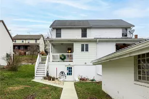 14 Franklin St, Cokeburg, PA 15324 - Photo 1