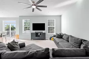 2284 Flint Dr, South Strabane, PA 15301 - Photo 5