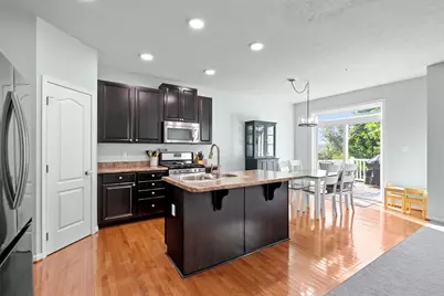 2284 Flint Dr, South Strabane, PA 15301 - Photo 7