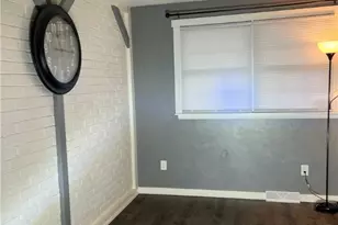 380 Northgate Dr, Washington Township, PA 15613 - Photo 5