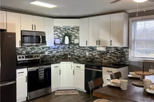 380 Northgate Dr, Washington Township, PA 15613 - Photo 9