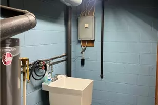 380 Northgate Dr, Washington Township, PA 15613 - Photo 35