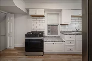 2606 Belmar Pl, Pittsburgh, PA 15218 - Photo 11