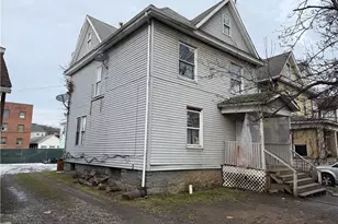 326 W Cunningham St, Butler, PA 16001 - Photo 3