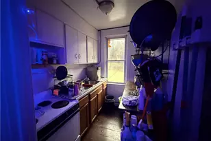 501 Bessemer Ave, Twp of But SW, PA 16045 - Photo 17