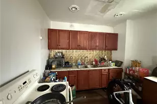 300 Hansen Ave, Butler, PA 16001 - Photo 7