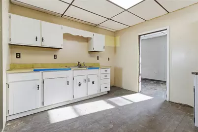 399 Cherry St, Montgomery-Grant, PA 15724 - Photo 5